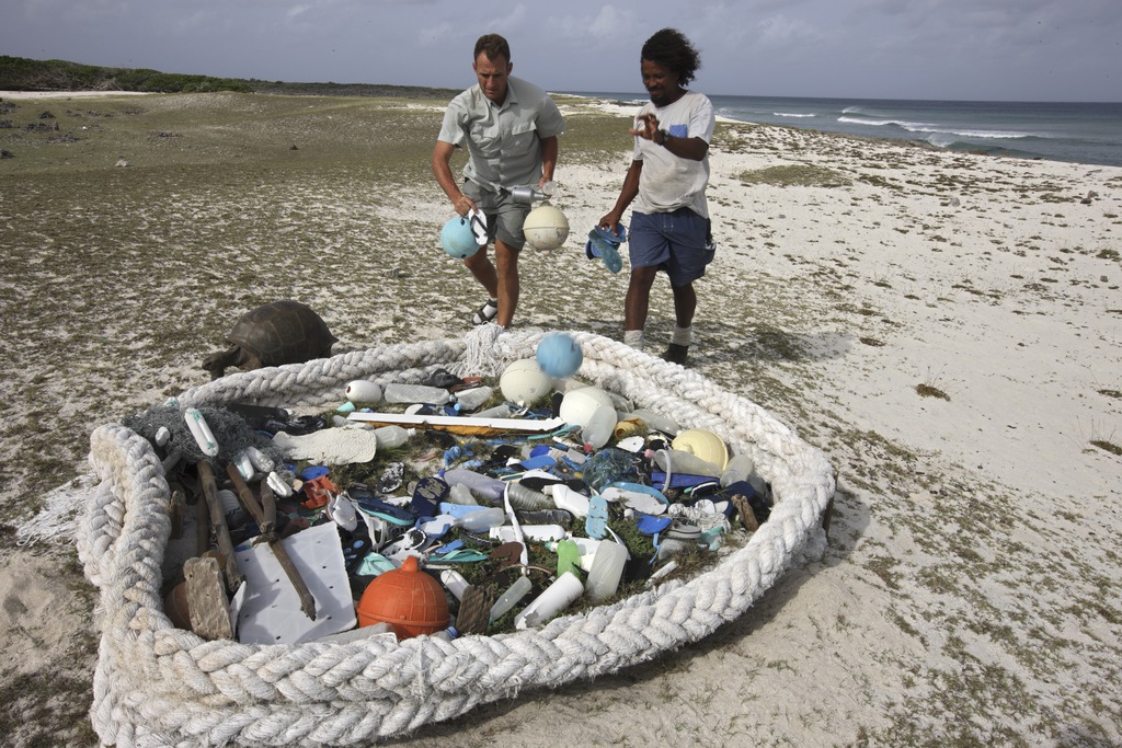 Műanyagszennyezés az óceánban - AFP fotó