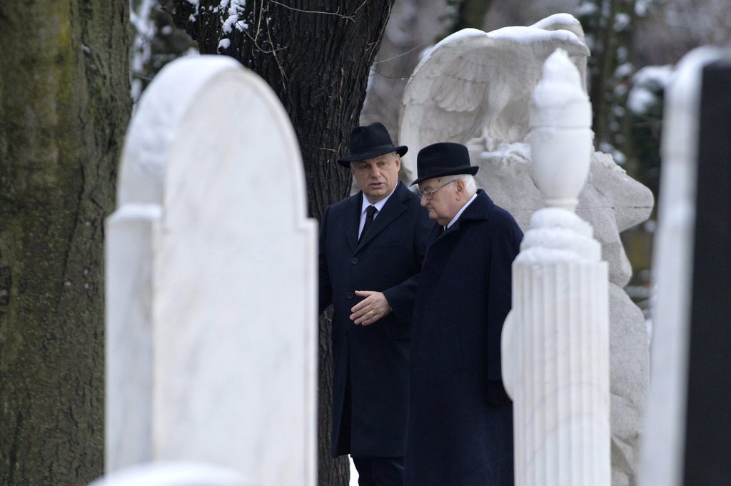 Orbán Viktor miniszterelnök és Boross Péter korábbi kormányfő. MTI Fotó: Koszticsák Szilárd
