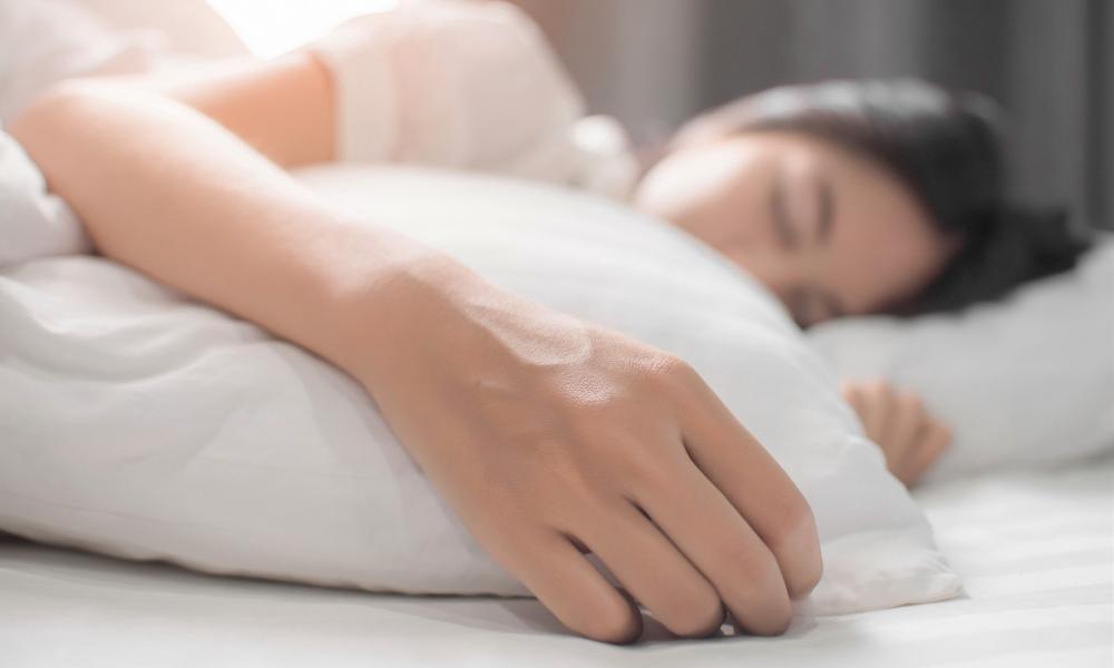 alvó hideg segít a fogyásban