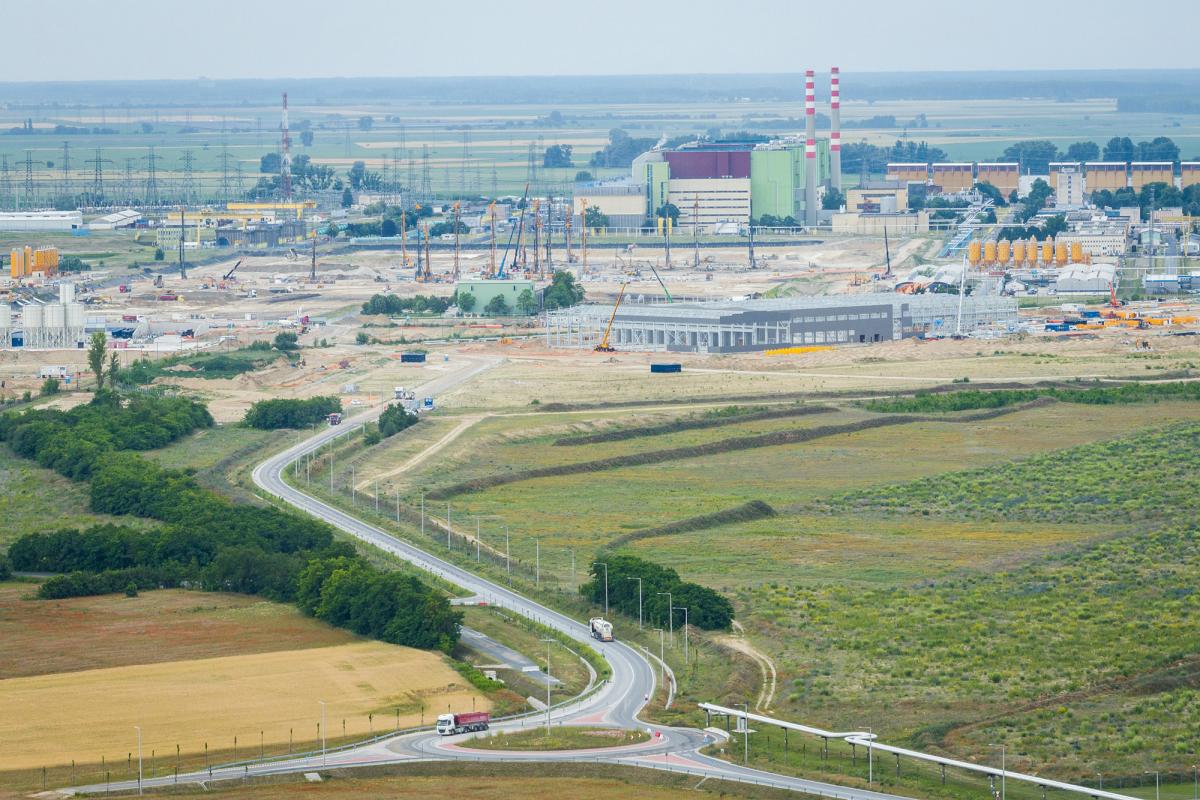 A kormány győzelemként értékeli a paksi beruházásnak adott zöld utat