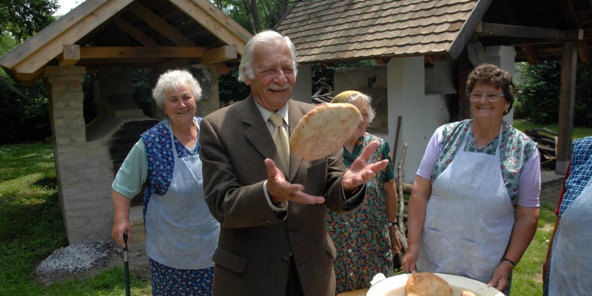 Bálint György Kisvárdán, korábbi felvétel.