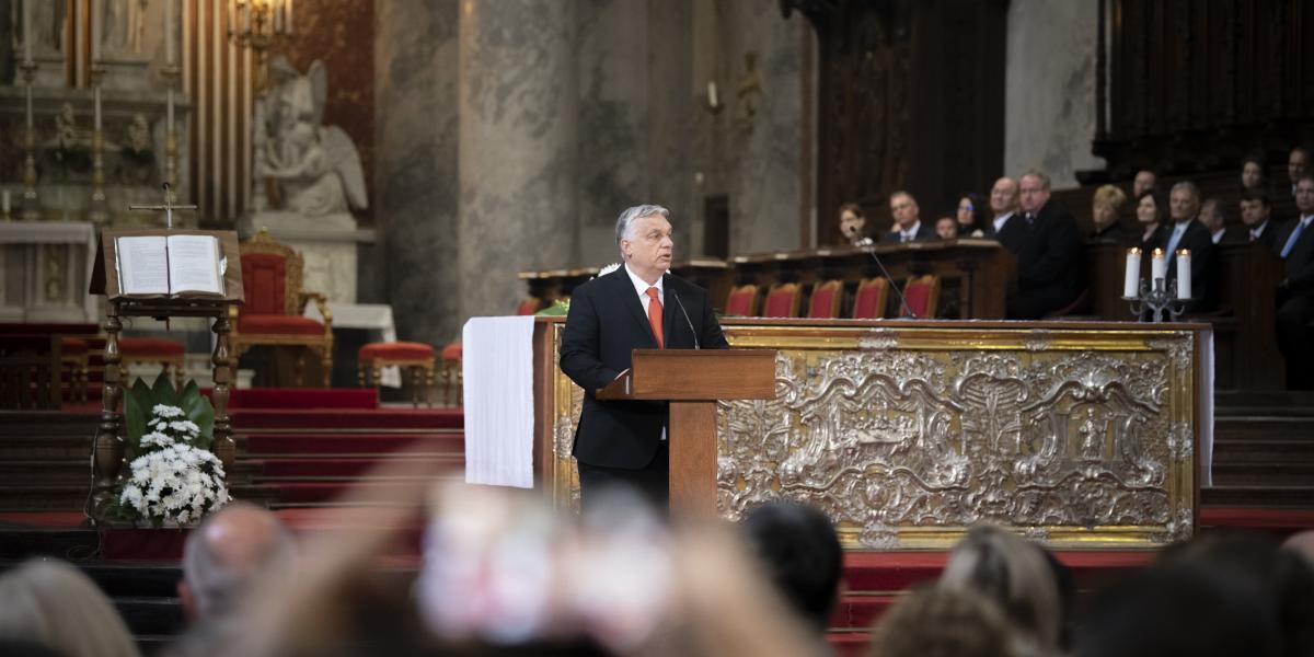 Orbán Viktor egy szentmisén tartott politikai beszédet az esztergomi bazilikában 