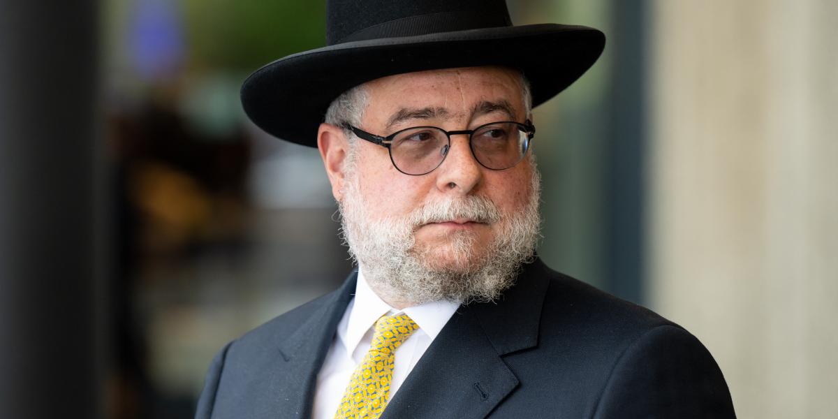 „Világossá vált, hogy a moszkvai zsidó közösség veszélybe kerül, ha a pozíciómban maradok”