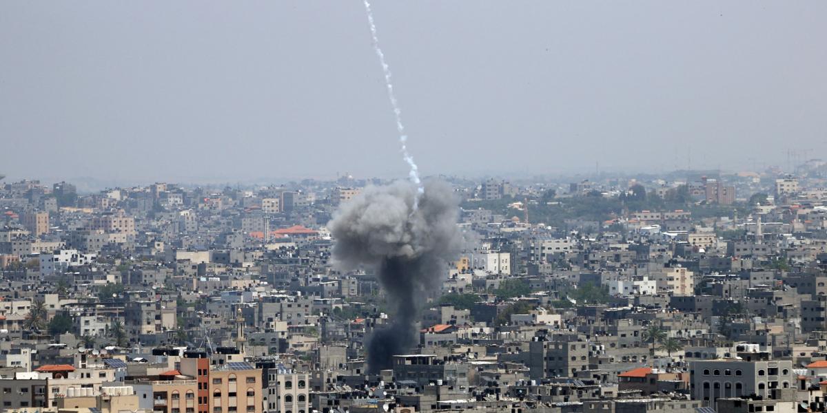 Újabb légicsapásokat hajtott végre Izrael a gázaiak ellen, akik rakétázással válaszoltak