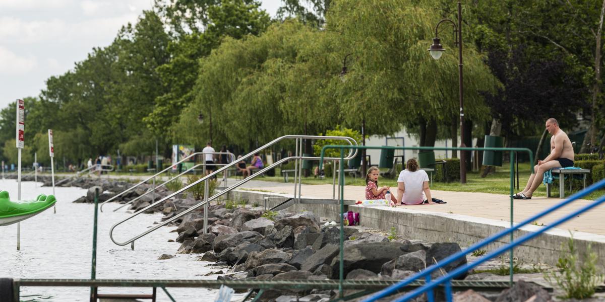 Vízszinthelyzet a Balatonnál június 14-én. Az államapparátus szerint nem kell aggódni, a térségben élők mégsem nyugodtak