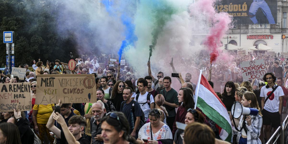 Tüntető diákok és tanárok szeptember 15-én. Most mindenkit várnak