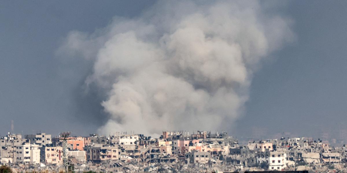 Kilencven ember halhatott meg egy izraeli légicsapásban, ismét a tűzszünetről szavaz az ENSZ biztonsági tanácsa