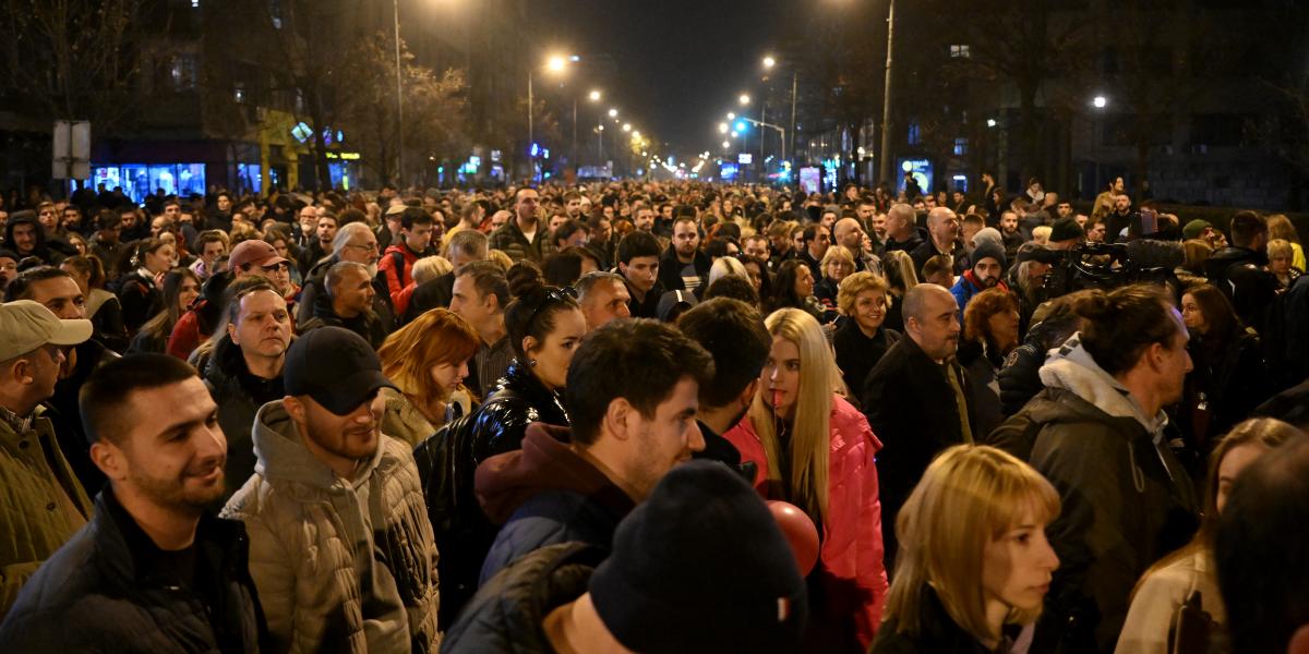 A belgrádi tüntetők kitartanak