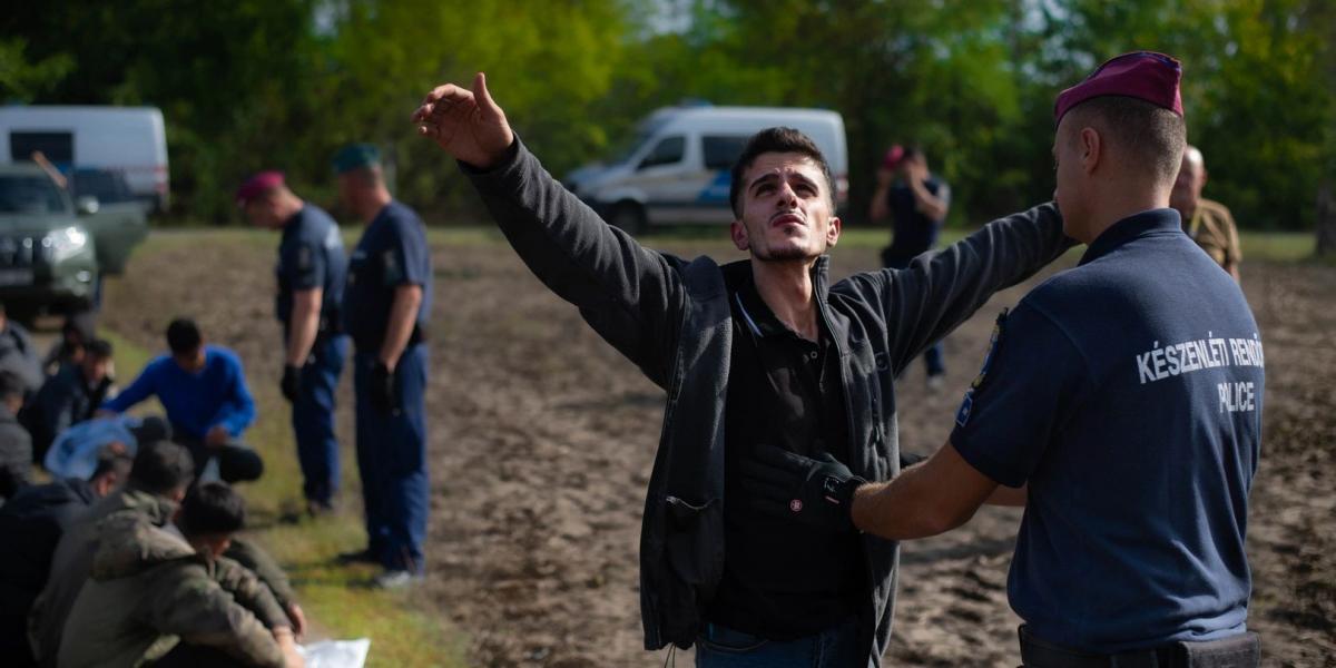 Kihírdették a 42. Magyar Sajtófotó Pályázat eredményeit, a Népszava munkatársát is díjazták