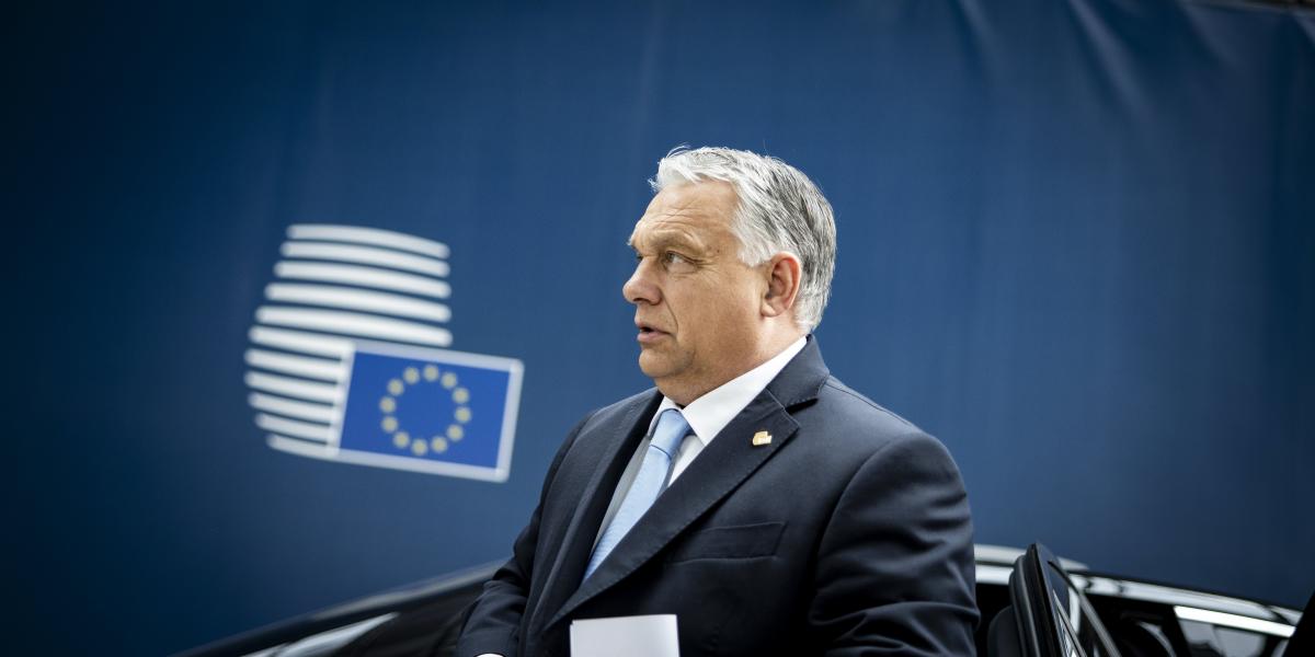 Orbán Viktort akarja az Európai Bizottság elnöki székében látni az osztrák szélsőjobboldali Szabadságpárt egyik politikusa