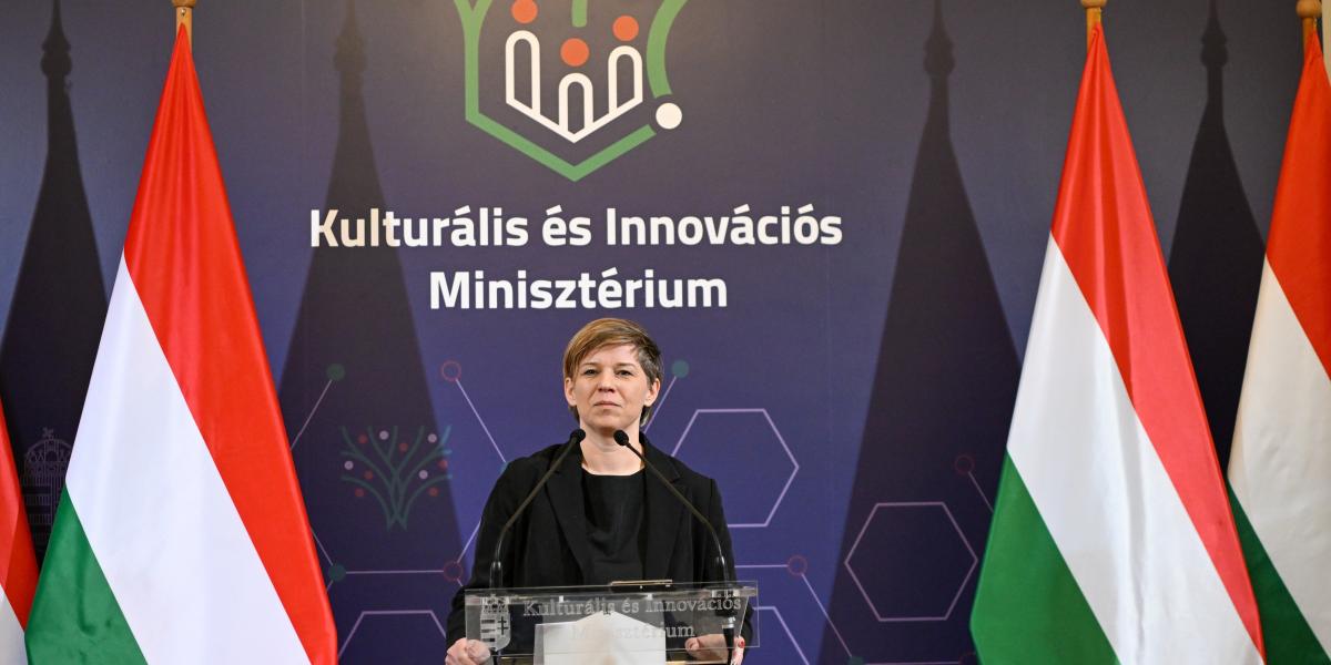 Varga-Bajusz Veronika, Kulturális és Innovációs Minisztérium felsõoktatásért, szak- és felnõttképzésért, fiatalokért felelõs államtitkára