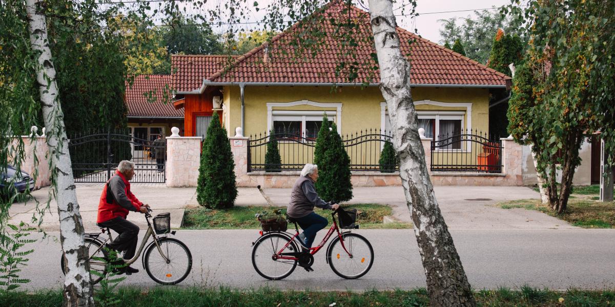 Kitolták a nyugdíjas konzultáció határidejét, az idősek vasárnapig mondhatják el, valójában mit gondolnak