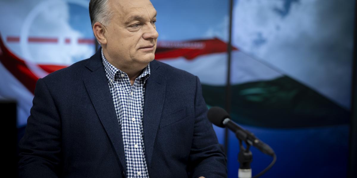 Orbán Viktor miniszterelnök interjút ad a Kossuth rádió óbudai stúdiójában