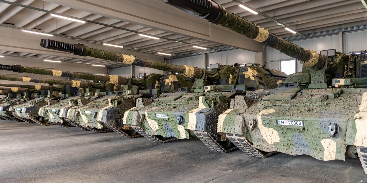 Illusztráció: Tatán állomásozó magyar harckocsik 2024. február 13-án 