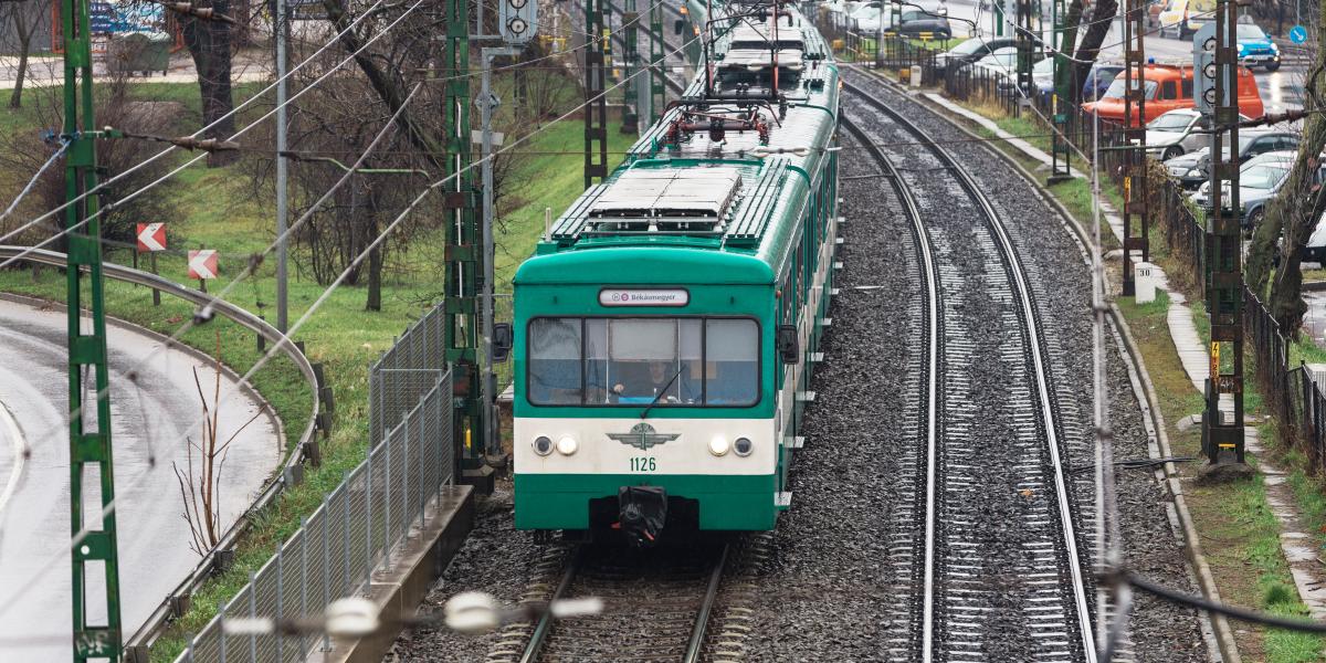 A szentendrei HÉV felújítása 200 milliárd forintba kerül majd