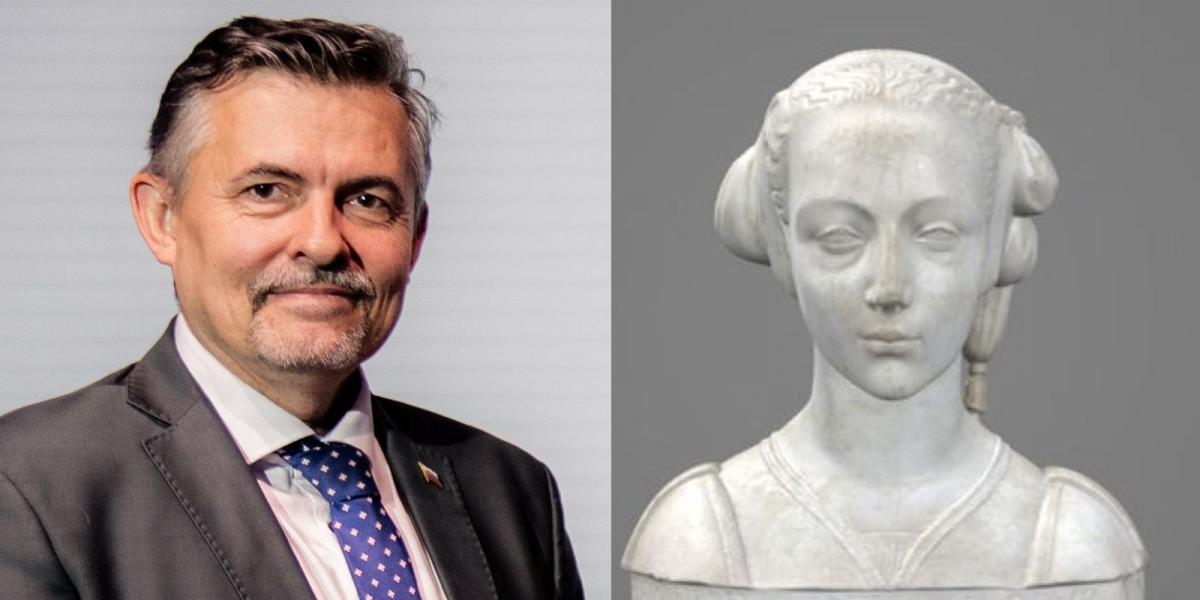 A minisztériumi vezető, Lukáš Machala és a Donatello-szobor