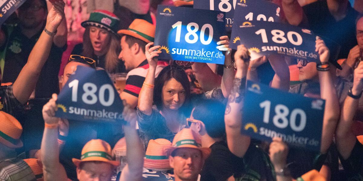 A profi versenyeken a szurkolók gondoskodnak a jó hangulatról