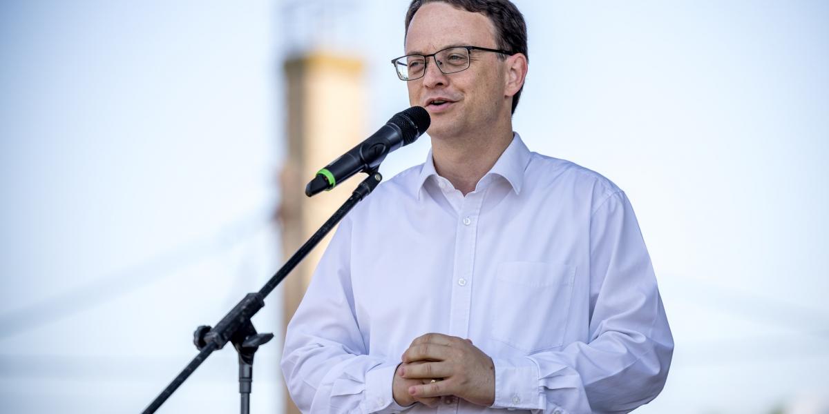 Dr. Szemán Ákos Taktaharkány polgármestere