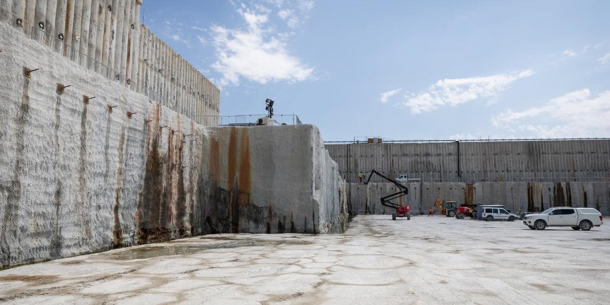 A gödör már megvan, de a beruházás még el sem kezdődött