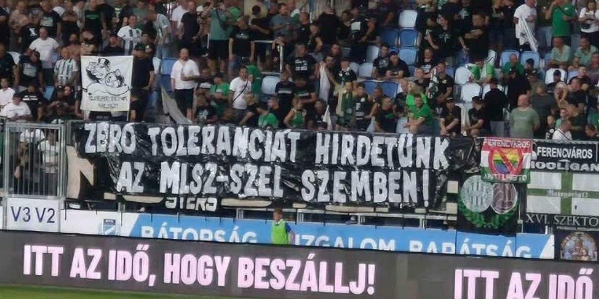 Már a szezon első mérkőzésén az MLSZ ellen tüntettek a lelátón a ferencvárosi ultrák