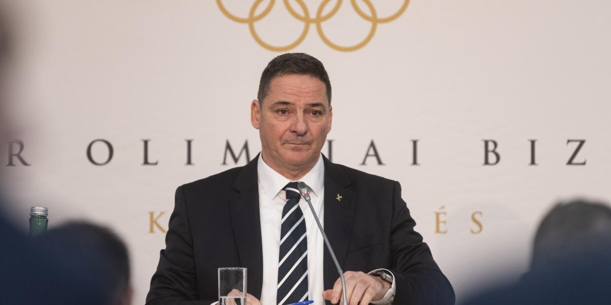 A jogtulajdonos Formula One Management (FOM) képviselői kb. kéthavonta Mogyoródra látogatnak, hogy szemlézzék, hogyan halad az építkezés