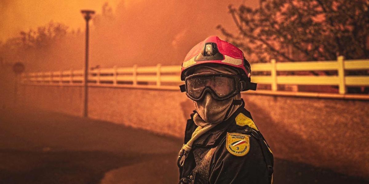 A szabadban keletkezett tüzek kihívást jelentenek a lánglovagoknak