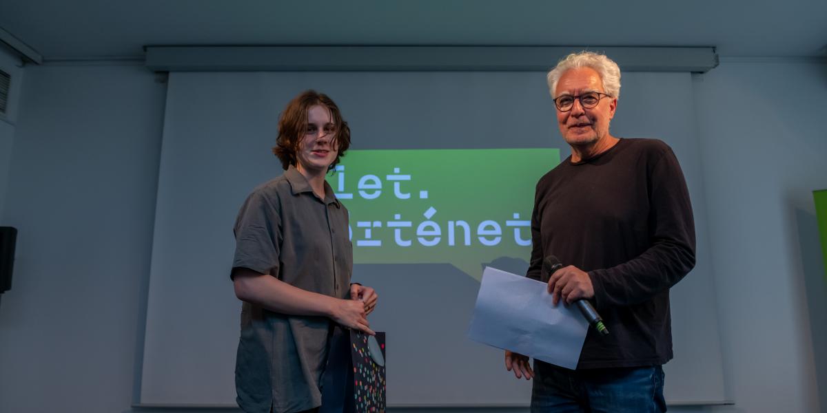 Nagyon szeret itt élni, csak ezt az ország nem viszonozza