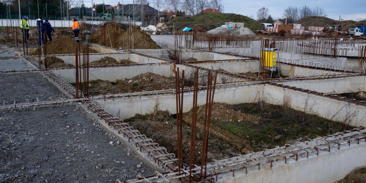 Nagyjából 6-7 milliárdot már elköltöttek, de sok eredménye nincs