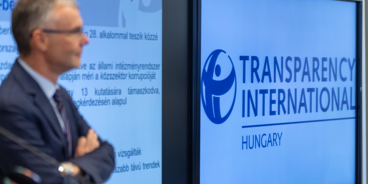 A Transparency International Magyarország és Hadházy Ákos jogerősen pert nyert a Fővárosi Ítélőtáblán