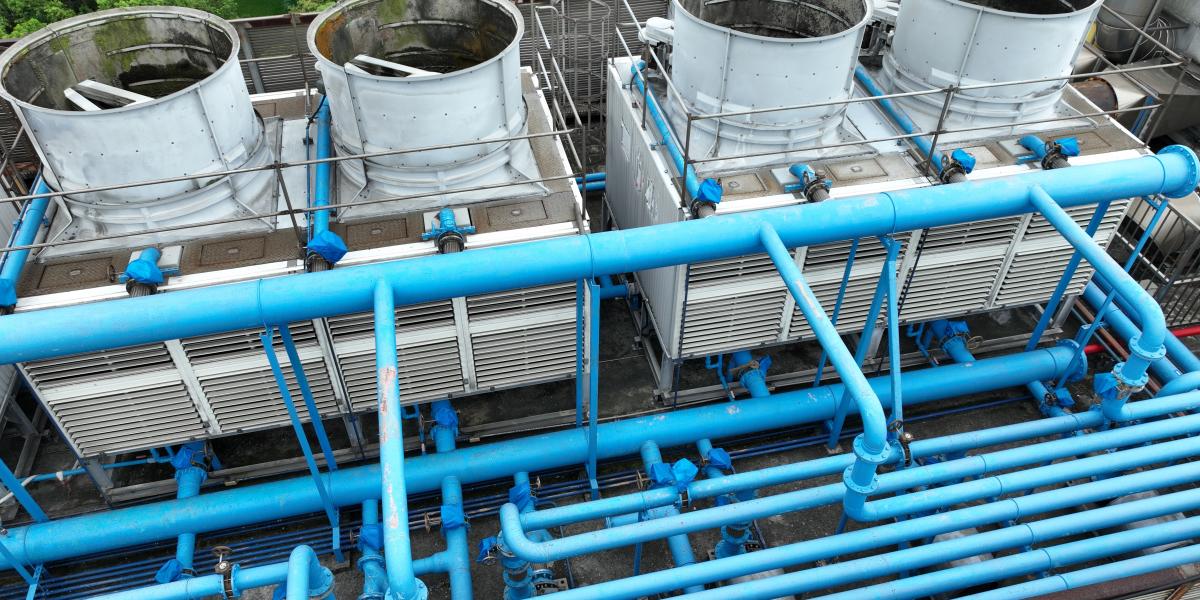 Tárolókban a szerverek hűtéséhez szükséges víz