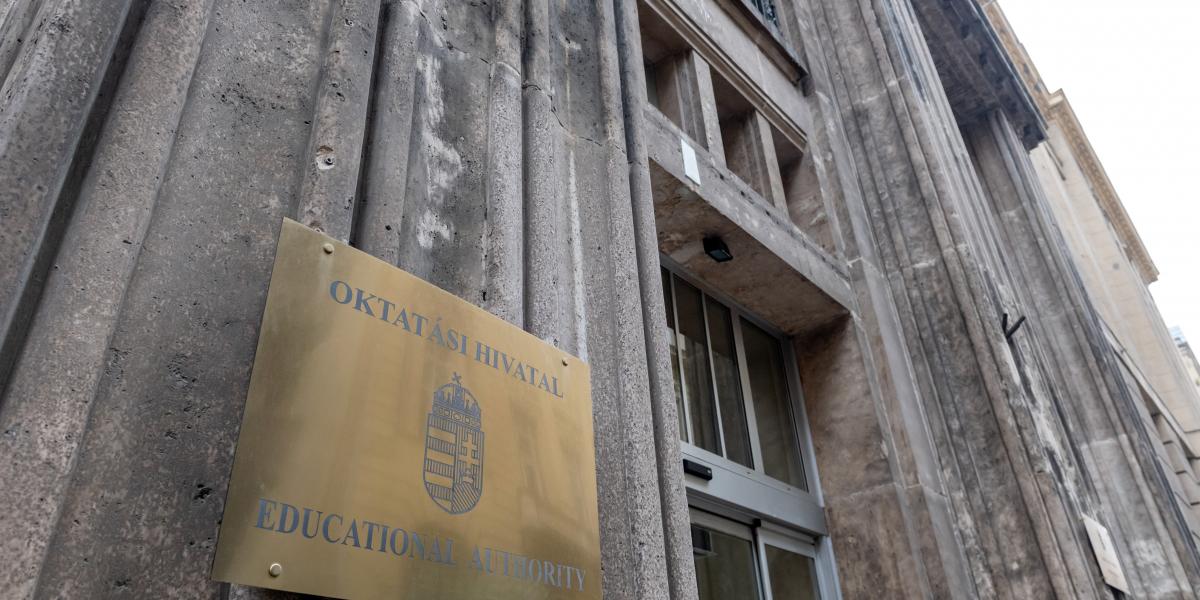 A jövőben csak az rúghat labdába, aki elvégzi az OH képzését