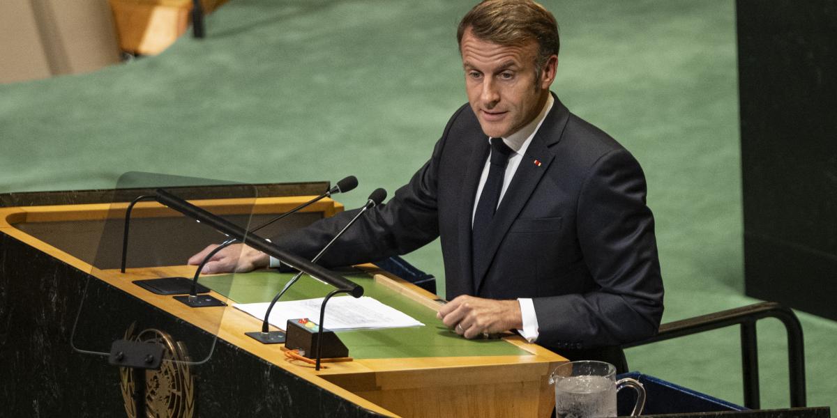 Emmanuel Macron francia elnök