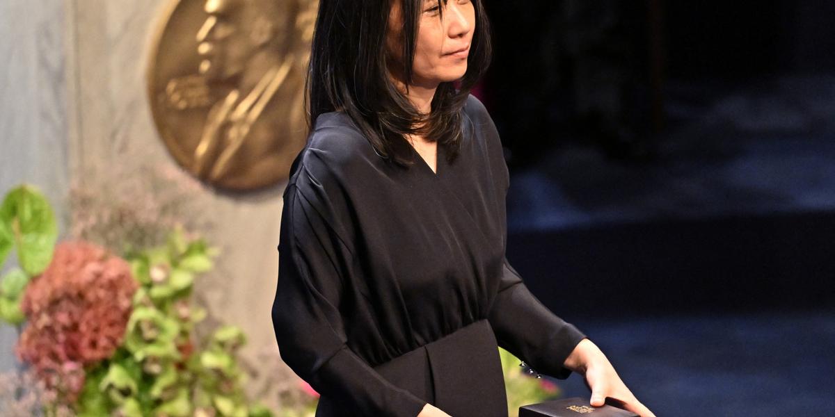 A dél-koreai író 2024. december 10-én vette át az irodalmi Nobel-díjat