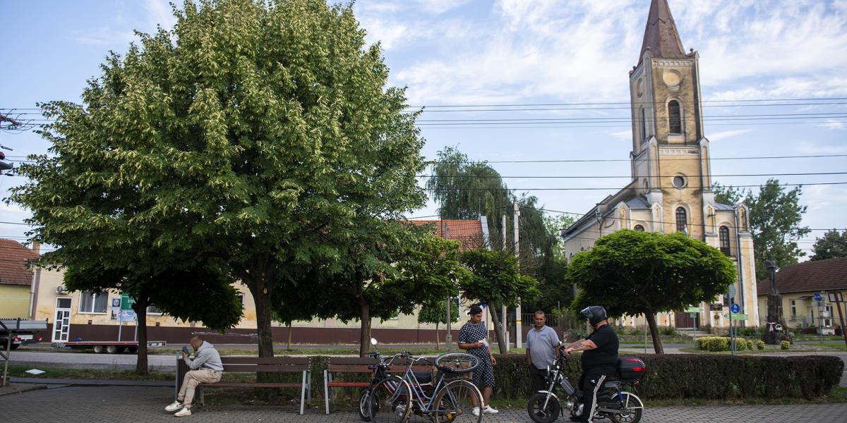 Ha Biharkeresztes létszáma átlépi az ötezret, sok fejlesztéstől eleshetnek