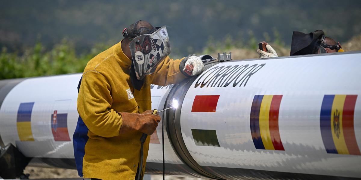 Magyarország fizikailag élénk gázkereskedelmi hálózatok metszéspontjában helyezkedik el, így az orosz beszerzés kiváltható