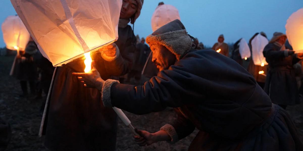 Az is sajátos művészeti döntés, hogy a tatárjárásról szóló moziban nincs egy igazi csatajelenet sem