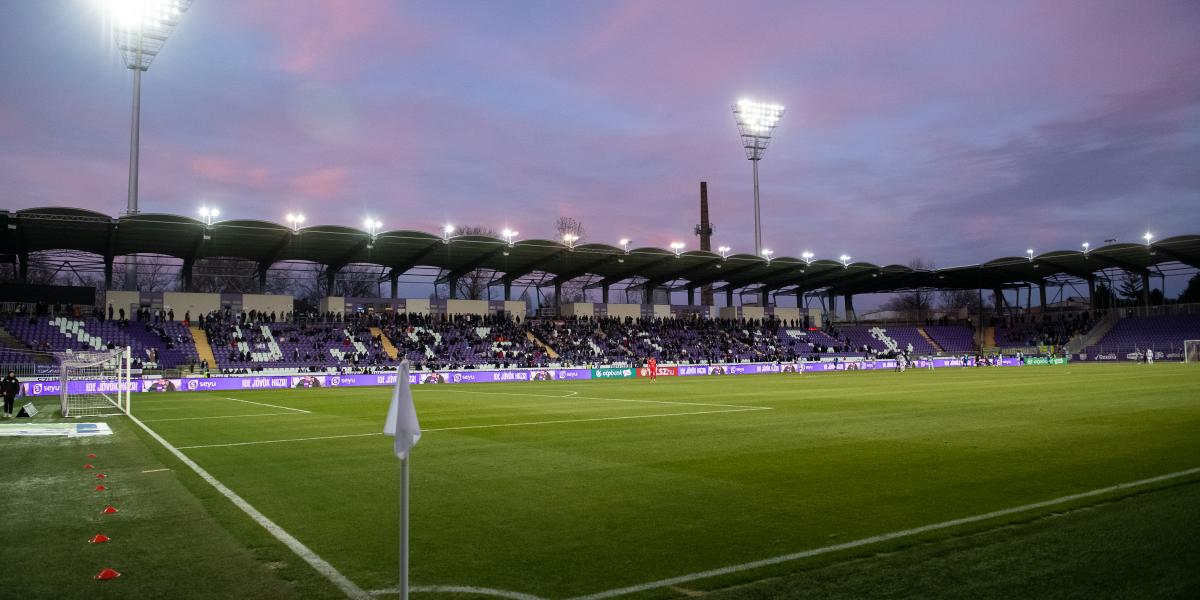 A nagyon elhasználódott Szusza Ferenc Stadion