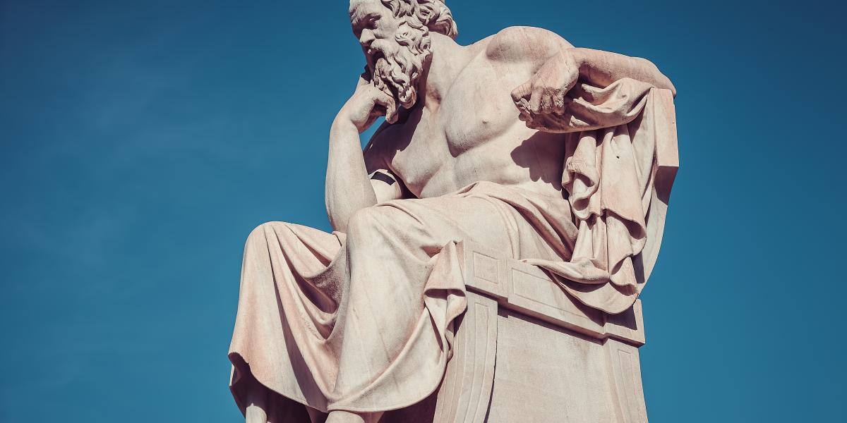 Gondolkodás és jellem egy személyben –
Szókratész szobra Athénban