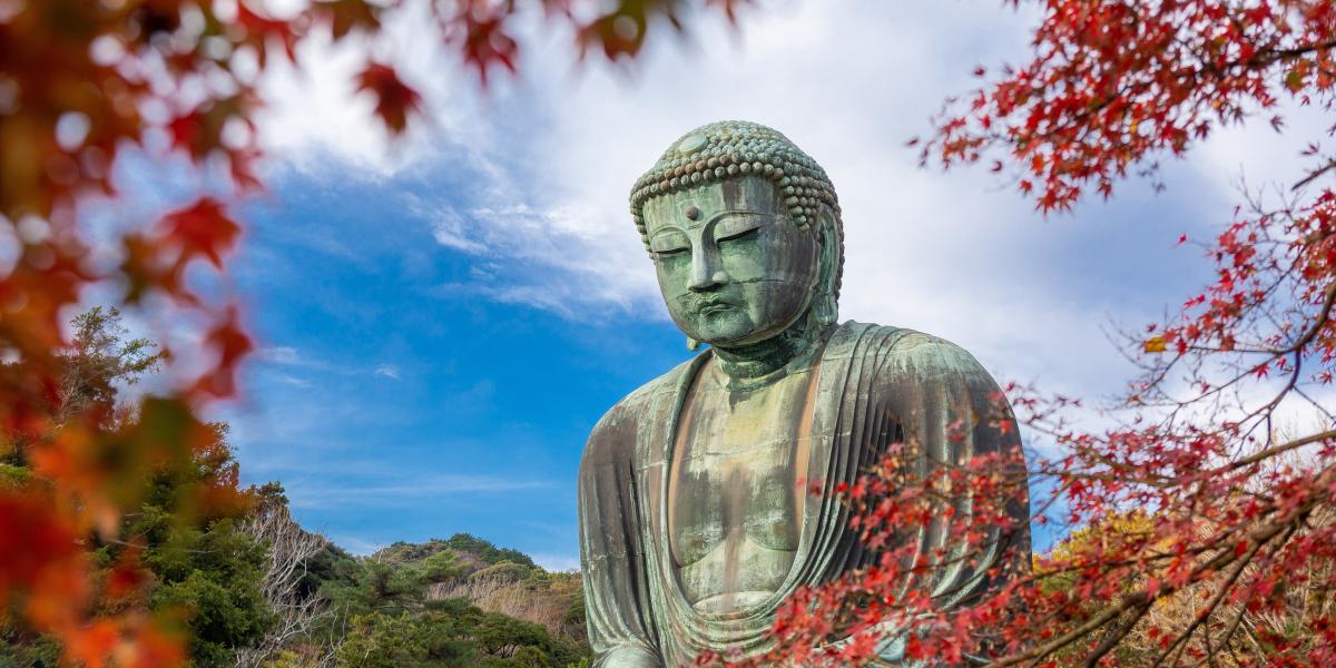 „Buddhának
eleve nem kell
a szomszédba
mennie egy kis
reinkarnációért”