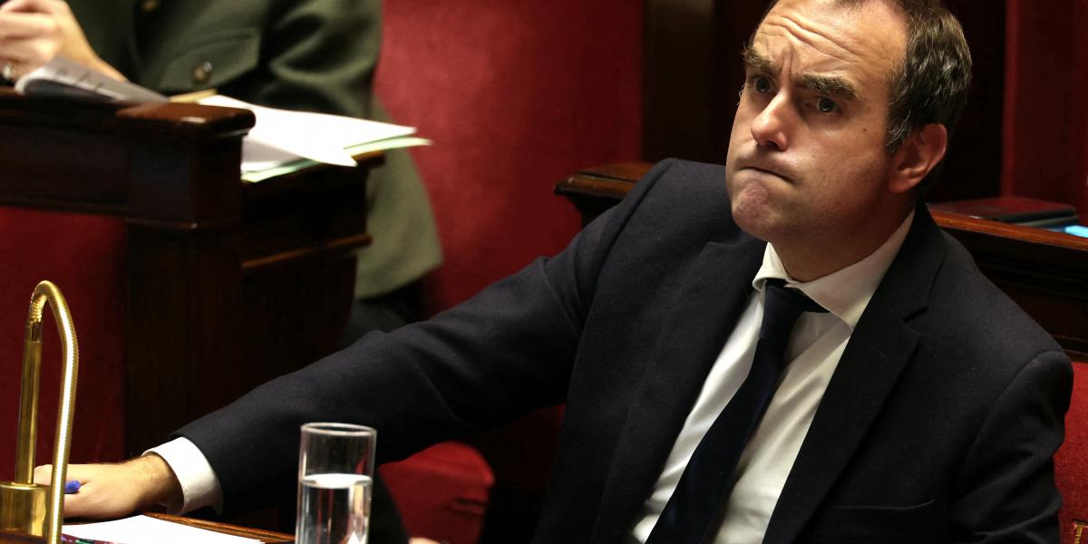 Sébastien Lecornu kabinetje akár túl is élheti a bizalmatlansági indítványt