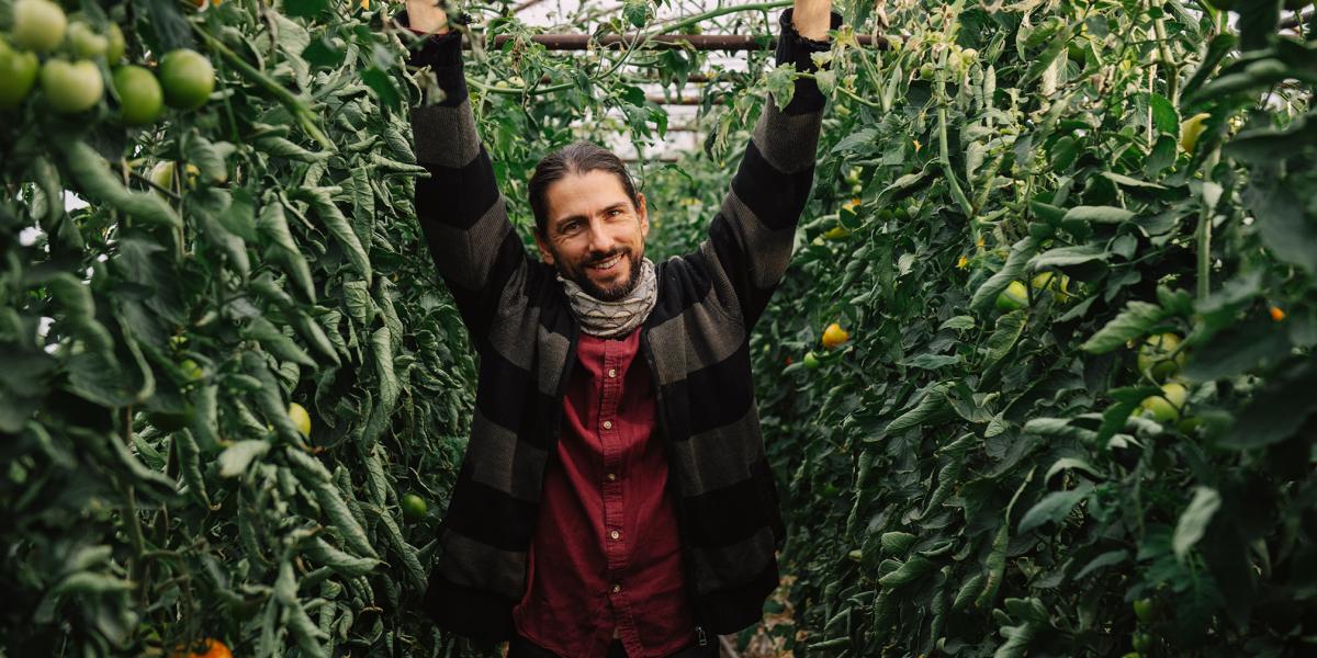 Benyhe Bernát, az Ég és Föld Szociális Ökokert alapítója