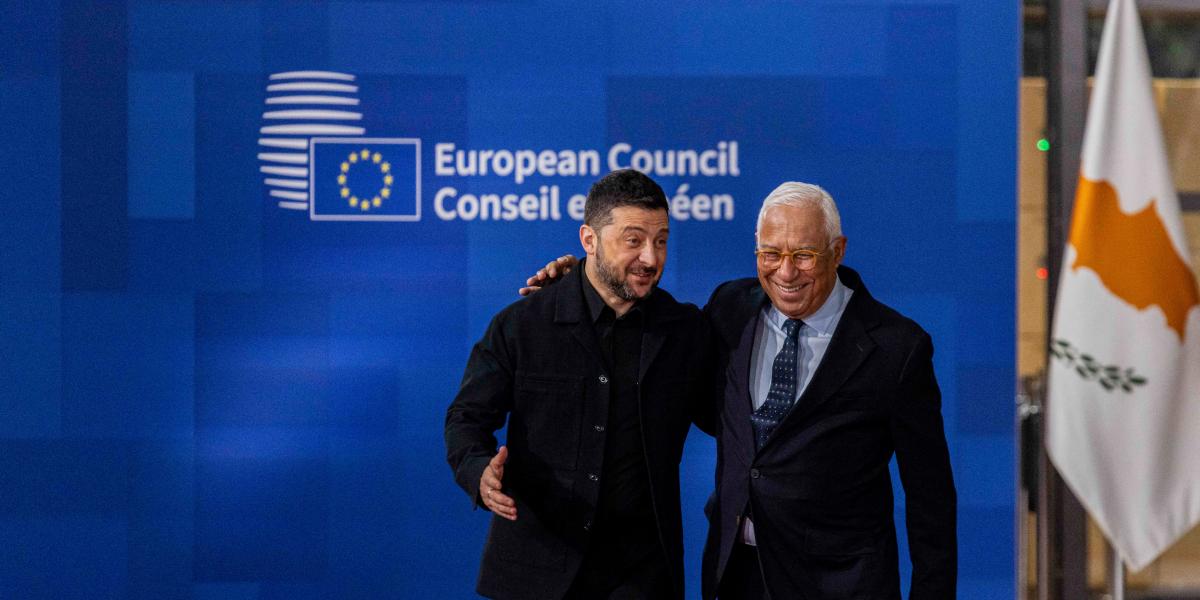 Volodimir Zelenszkij ukrán elnök csütörtökön António Costával, az Európai Tanács elnökével