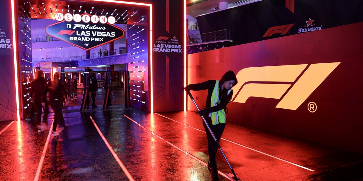 Gőzerővel dolgoznak a helyszínen, hogy elhárítsák az özönvíz okozta problémákat