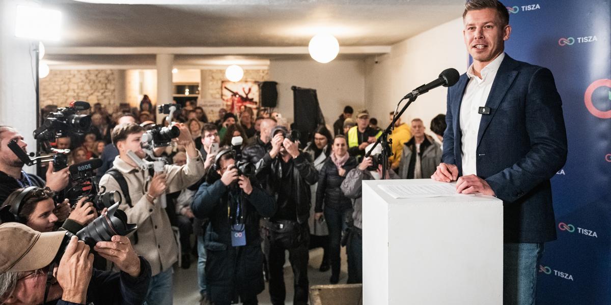 Magyar Péter kérése ellenére több jelölt kamera elé állt, de az elemző szerint ettől nem vesztett a pártvezetői tekintélyéből