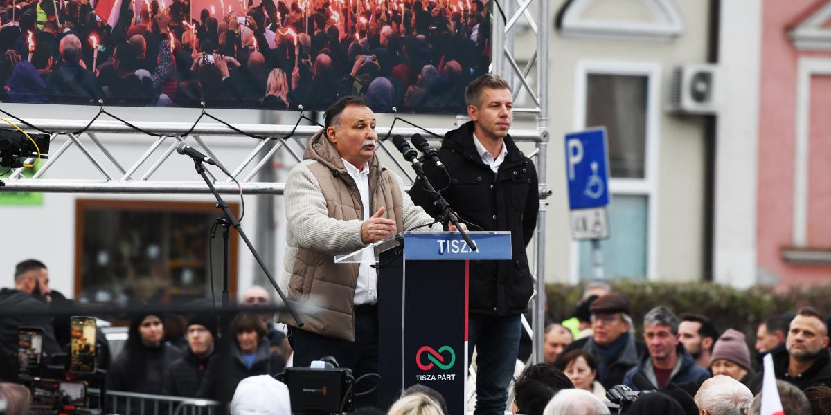 Gajdos László, a Nyíregyházi Állatpark igazgatója, a Tisza Párt nyíregyházi országjárásán.