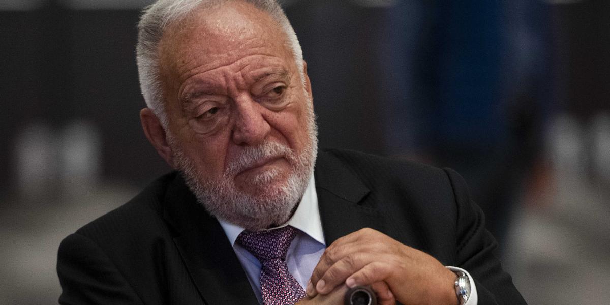 Aján Tamás - Korábbi felvétel 