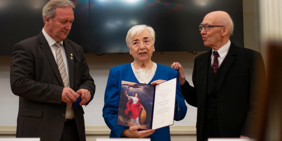 Három tudós: Freund Tamás, Rozsondai Marianne és Rozsondai Béla