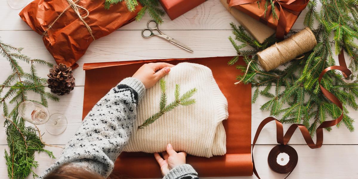 A fa alatt egy olyan remek pulóver várt, amihez még Jamie Oliver is csettintett volna