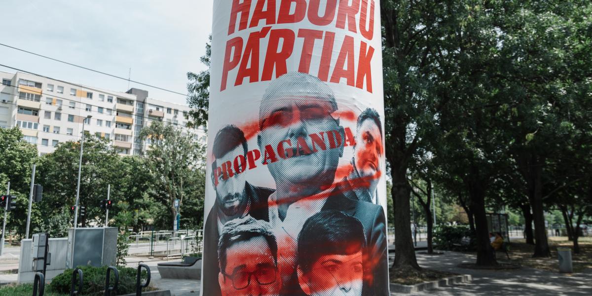 Háború pártiak plakát 2023-ban.
