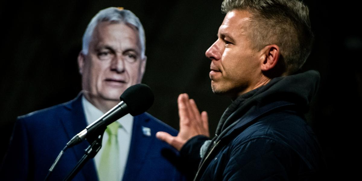 Magyar Péter Orbán kép­má­sával. A közvélemény-kutatás egy pillanatfelvétel, nem jóslás